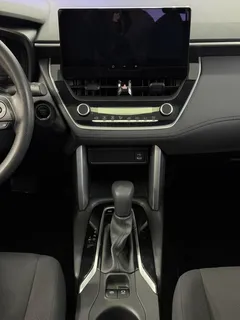 2023 Toyota Frontlander 2.0L CVT Leading, белый — фото 8