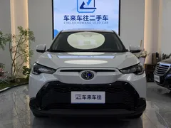 2023 Toyota Frontlander 2.0L CVT Leading, белый — фото 10