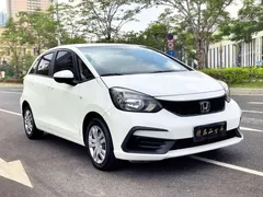 2021 Honda Fit 1.5L CVT, белый — фото 3