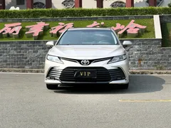 2022 Toyota Camry 2.0G Luxury — фото 2