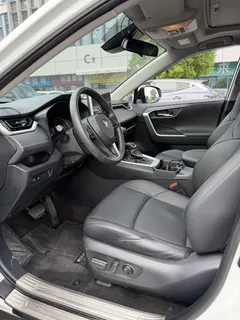 2022 Toyota Wildlander 2.0L 2WD Luxury, белый — фото 8