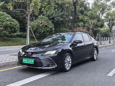 2023 Toyota Camry 2.0G Luxury