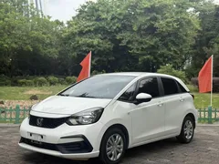 2021 Honda Fit 1.5L CVT, белый — фото 1