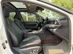 2022 Toyota Camry 2.5S Fashion, белый — фото 14