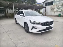 2022 Geely Emgrand 4th Gen 1.5L CVT Flagship, белый — фото 3