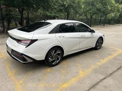2023 Hyundai Elantra 1.5L CVT GLX Elite, белый — фото 5