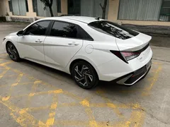2023 Hyundai Elantra 1.5L CVT GLX Elite, белый — фото 6