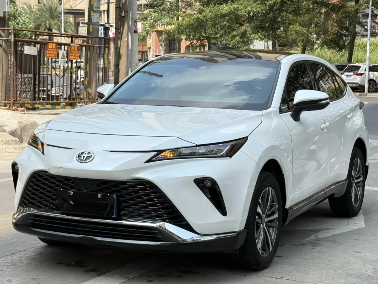 2023 Toyota Venza 2.0L CVT 2WD Luxury