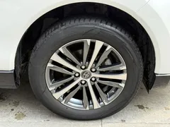 2023 Toyota Venza 2.0L CVT 2WD Luxury, белый — фото 9