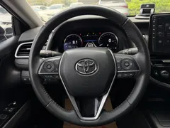 2021 Toyota Camry 2.5G Luxury — фото 9