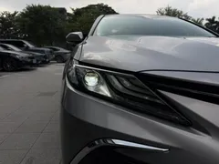 2021 Toyota Camry 2.5G Luxury — фото 20