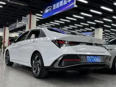 2023 Hyundai Elantra 1.5L CVT GLX Elite, белый — фото 11