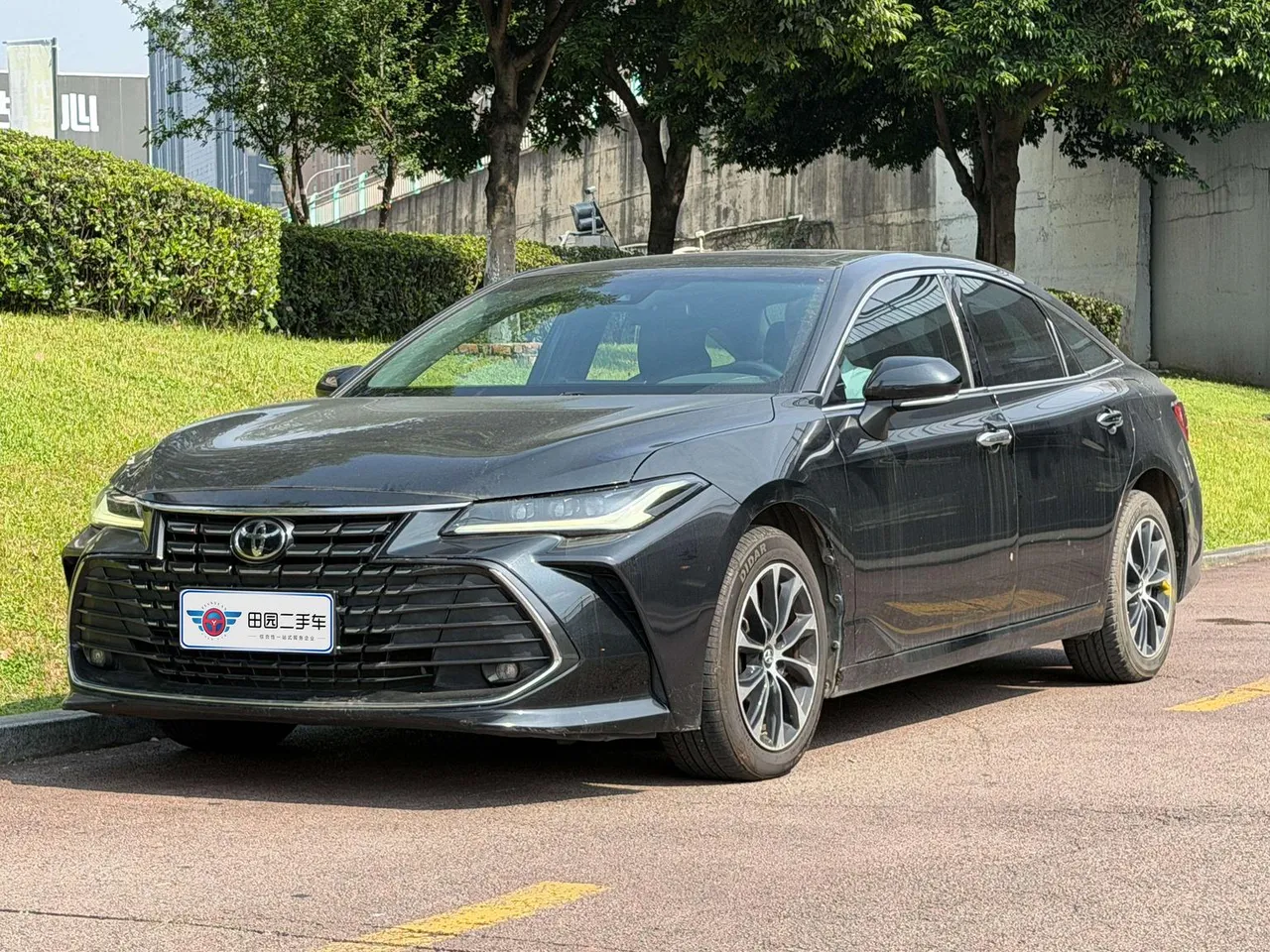 2023 Toyota Avalon 2.0L CVT Luxury