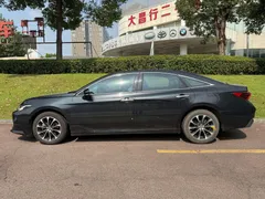 2023 Toyota Avalon 2.0L CVT Luxury, чёрный — фото 3