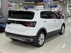 2022 Volkswagen Tacqua 1.5L AT Fashion, белый — фото 4