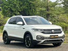 2021 Volkswagen Tacqua 1.5L AT, белый — фото 3