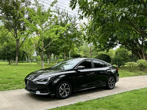 2021 MG MG5 180DVVT CVT Youth Luxury