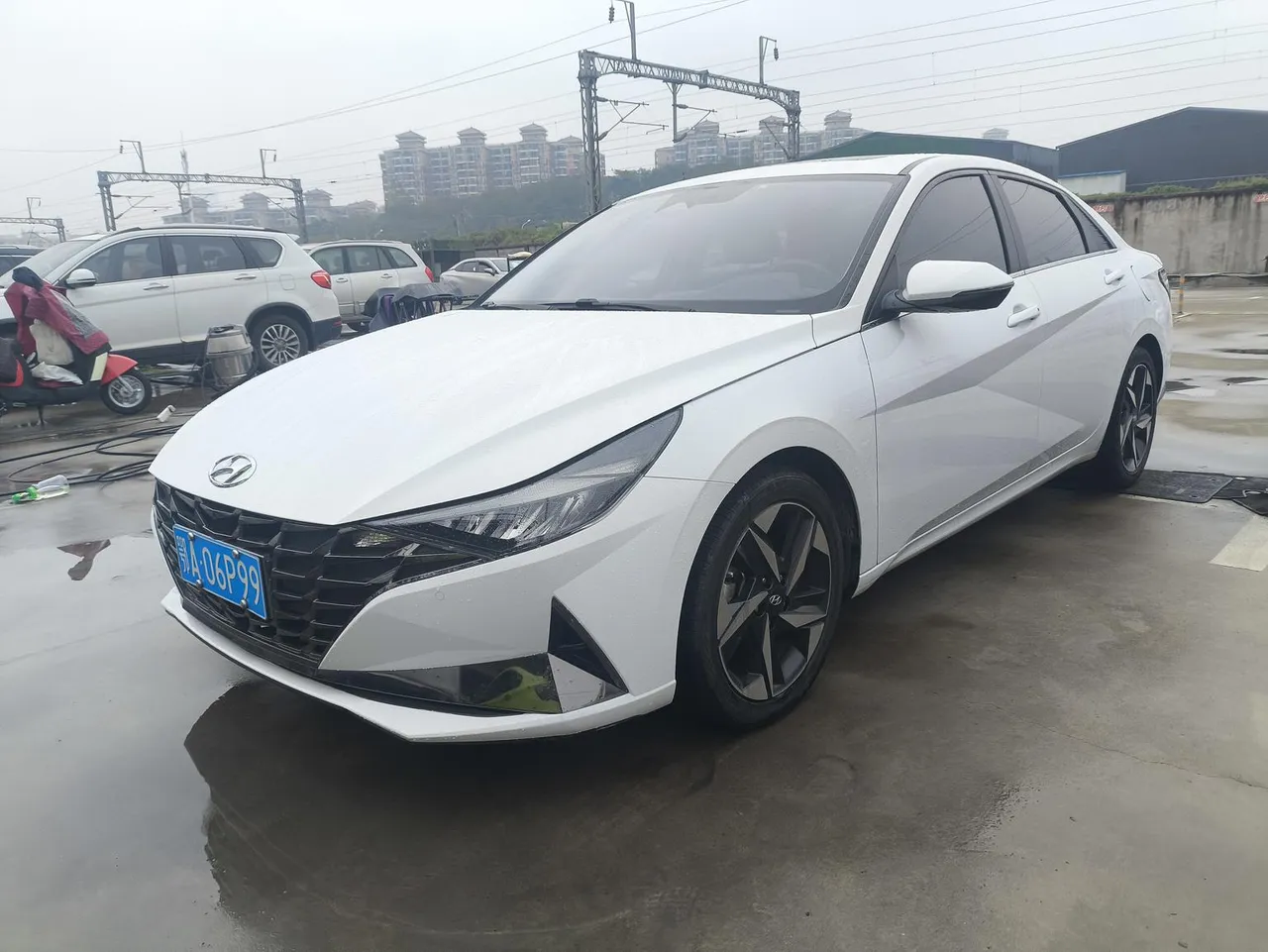 2021 Hyundai Elantra 1.5L CVT LUX Premium