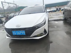 2021 Hyundai Elantra 1.5L CVT LUX Premium, белый — фото 2