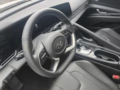 2021 Hyundai Elantra 1.5L CVT LUX Premium, белый — фото 8