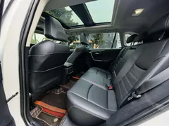2023 Toyota RAV4 2.0L CVT 2WD Fashion Plus, белый — фото 4