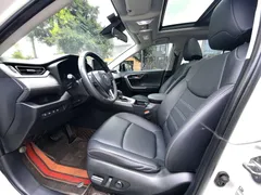 2023 Toyota RAV4 2.0L CVT 2WD Fashion Plus, белый — фото 5