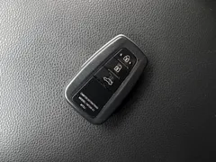 2023 Toyota RAV4 2.0L CVT 2WD, белый — фото 17
