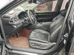 2023 Toyota Camry 2.5G Luxury, чёрный — фото 10