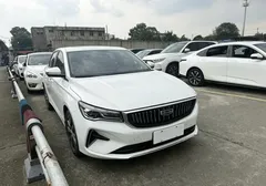2023 Geely Emgrand 1.5L CVT Luxury Champion 4th Gen, белый — фото 3