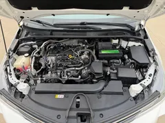2021 Toyota Corolla 1.5L CVT GR SPORT, белый — фото 16