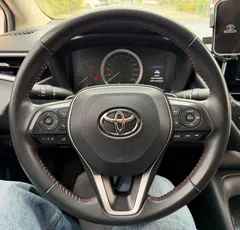 2021 Toyota Corolla 1.5L CVT GR SPORT, белый — фото 19
