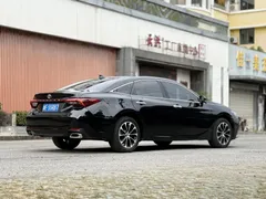 2023 Toyota Avalon 2.0L CVT Luxury, чёрный — фото 9