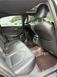 2023 Toyota Avalon 2.0L CVT Luxury, чёрный — фото 20