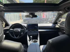 2023 Toyota Avalon 2.5L AT Luxury, чёрный — фото 12