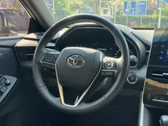 2022 Toyota Avalon 2.5L Luxury, чёрный — фото 14