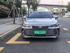 2022 Toyota Avalon 2.5L Luxury — фото 2