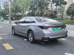 2022 Toyota Avalon 2.5L Luxury — фото 4