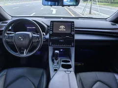 2022 Toyota Avalon 2.5L Luxury — фото 17
