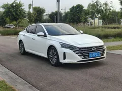 2022 Nissan Teana 2.0L XL-Upr Premium, белый — фото 4