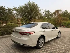 2023 Toyota Camry 2.0G Luxury, белый — фото 4