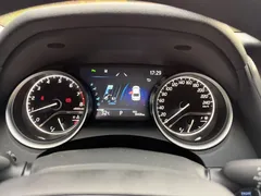 2023 Toyota Camry 2.0G Luxury, белый — фото 12