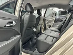2021 Geely Emgrand UP 1.5L CVT Comfort — фото 8