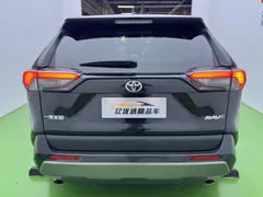 2022 Toyota RAV4 2.0L CVT 2WD Fashion Plus, чёрный — фото 11