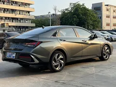 2023 Hyundai Elantra 1.5L CVT GLX Elite — фото 7