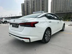 2022 Nissan Teana 2.0L XE, белый — фото 4