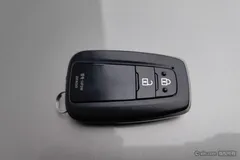 2023 Toyota RAV4 2.0L CVT 2WD Fashion — фото 10