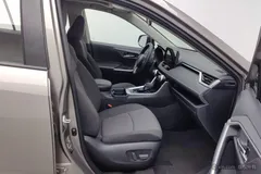 2023 Toyota RAV4 2.0L CVT 2WD Fashion — фото 22