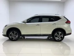 2021 Nissan X-Trail 2.5L XL CVT 4WD, белый — фото 4