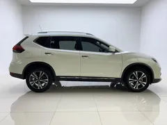 2021 Nissan X-Trail 2.5L XL CVT 4WD, белый — фото 8