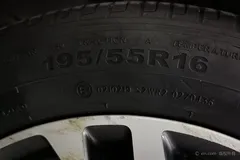 2022 Geely Emgrand 4th Gen 1.5L MT Elite — фото 8